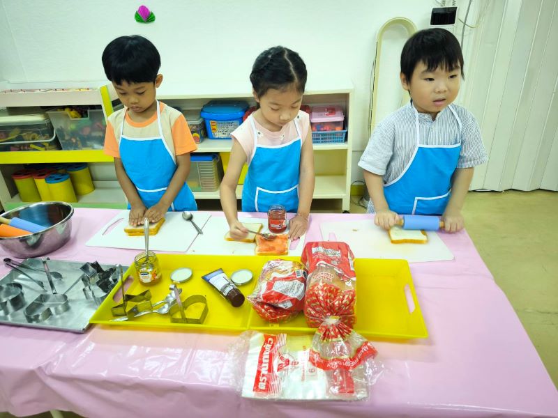 เปิดเรียนภาคเรียนพิเศษ We can cook